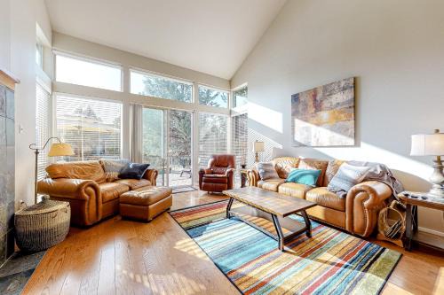 Redmond House | Creekside Comfort