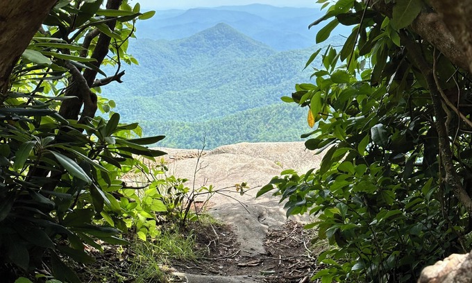 Otto Condo | Creekside in the Smoky Mtns.nhas a rejuvenating quality. Something we all need!