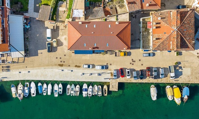 Cres Apartment | Cres - The Happy Island - Lungomare Varazdin