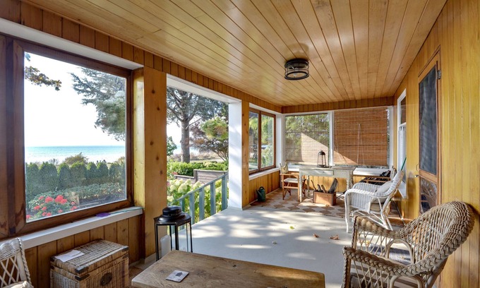 Crescent Beach House | Crescent Beach Waterfront Home