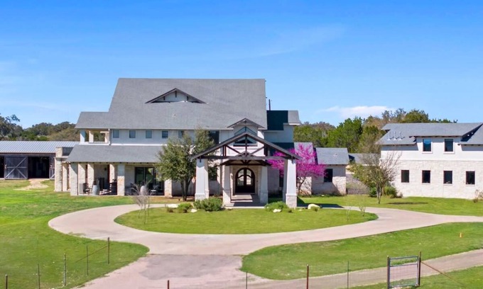 Dripping Springs House | Cricket Hill Ranch - Private Luxury Pool|Billiards