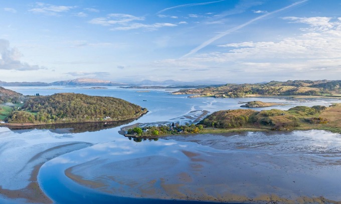 Lochgilphead Hotel | Crinan Hotel