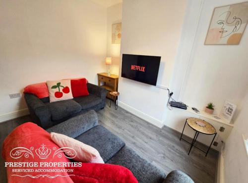 Barrow-in-Furness House | Cross Street by Prestige Properties SA