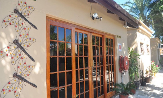 Francistown Bed & Breakfast | Crown Guest Lodge
