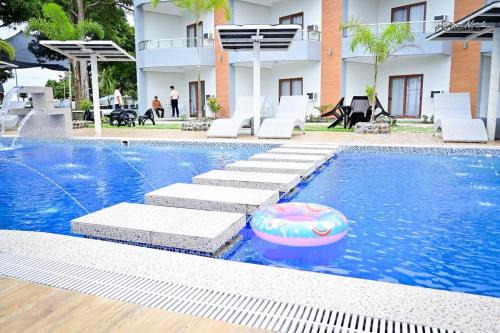 Gloria Resort | Crown of the Orient Beach Resort