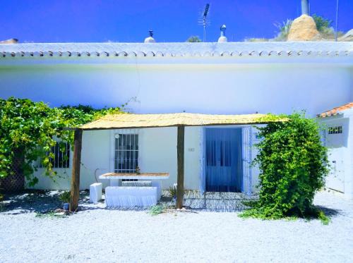 Freila House | Cueva Alfano