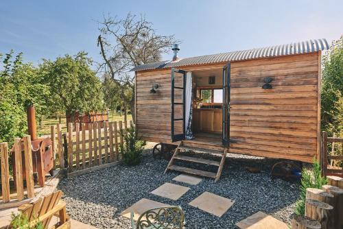 Pembridge House | Curious Calf