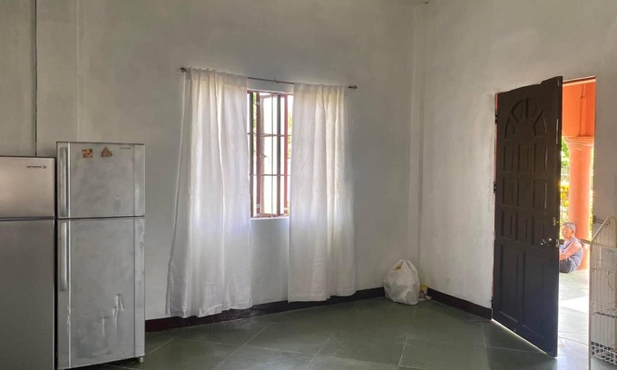 Dumanjug House | Currently UNAVAILABLE . Gated, private estate with gardens