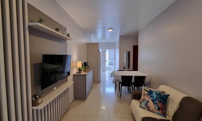 Praia da Armacao do Itapocoroi House | Curta Praia de Armação - Casa Violeta