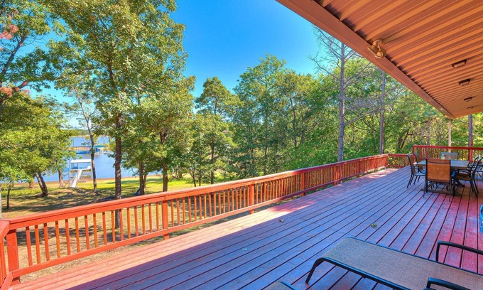 Hoyt House | Custom Waterfront Cabin with Private Boat Dock