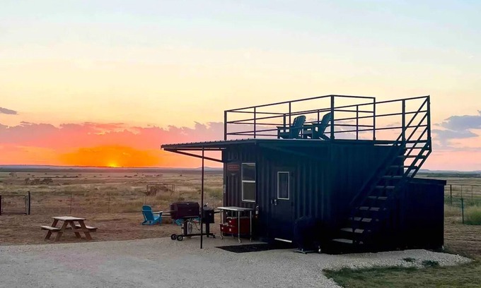 Mereta Cabin | Cute Container Cabin on Ranch w/90 Rescue Donkeys