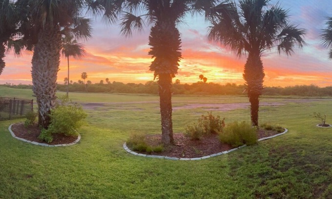 Laguna Vista House | Cypress Point Family and Pet friendly Casa