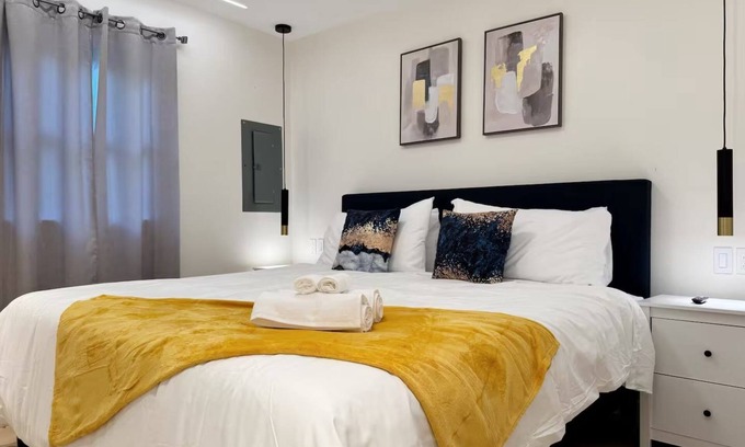 Newburgh Apartment | Cypress Suites 9A - KING 2BD/1BA Apt in Newburgh