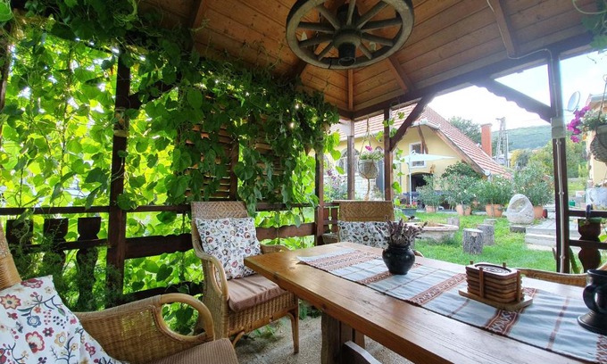 Balatonfured Apartment | Dália Apartmanok