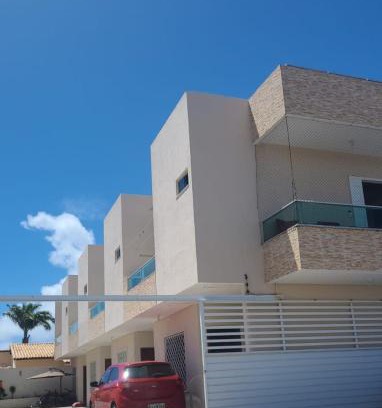 Atalaia House | Dúplex 3 quartos 2 suítes praia Aruana