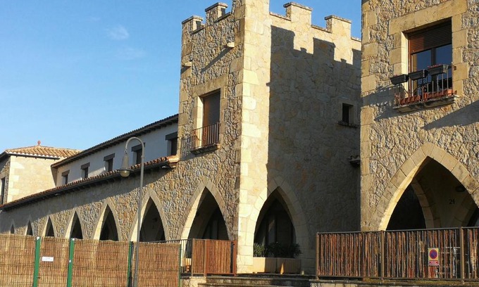 El Roc de Sant Gaieta Apartment | Dúplex amb piscina comunitària i terrassa