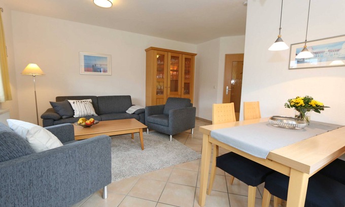 Gohren Apartment | Dünenhaus Göhren Whg. 04 with 2 balconies south/west - CSP: Dünenhaus Göhren