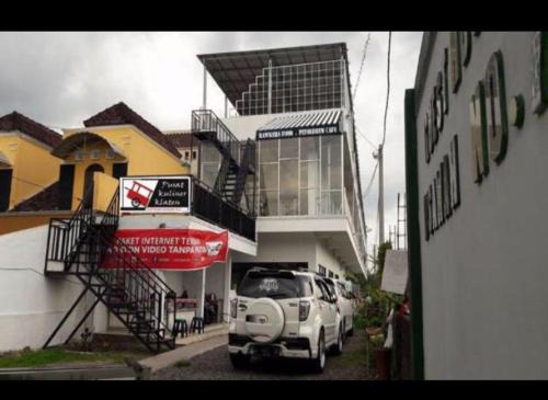 Klaten House | D'SAWAH GUESTHOUSE