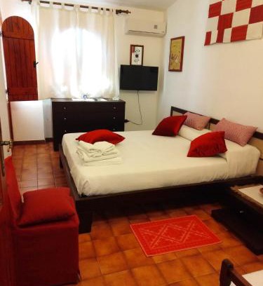 Quartu Sant'Elena House | Daddos