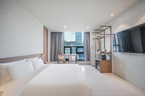 Dongseong-ro Hotel | Daegu Dongseongro Giant Hotel