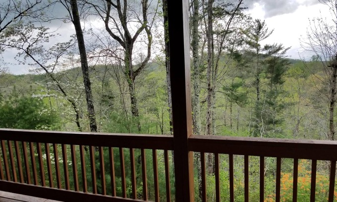 Dahlonega Cabin | Dahlonega -SPECTACULAR mountain view