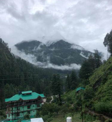 Kasol House | Daksh Guesthouse