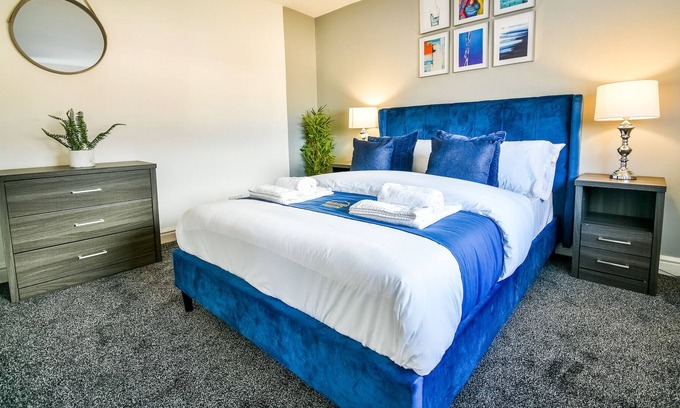 Hartlepool Other | Dalkeith House | Workstays UK | Video Tour Available