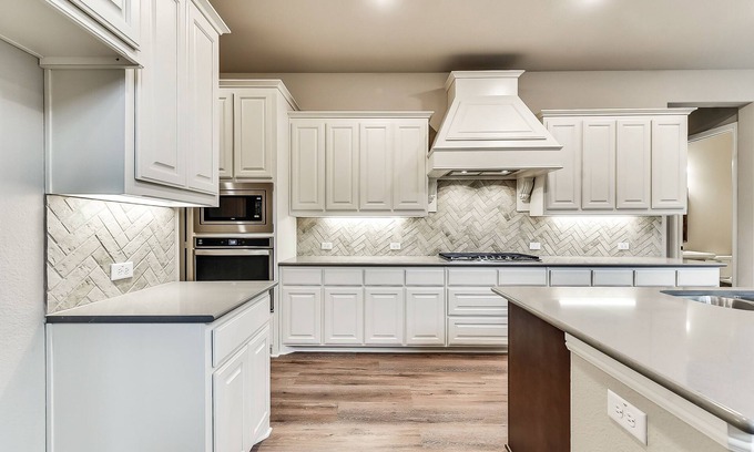 Prosper House | Dallas Furnished - New 4 br 4.5 bath & 20 feet ceilings house. Northern Dallas.