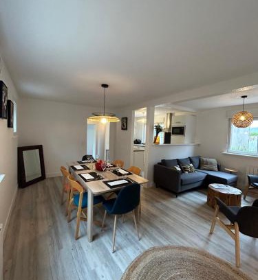 Santec House | Dans le petit bourg