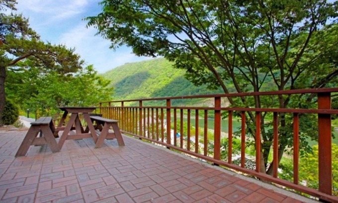 Danyang House | Danyang sky Garden Pension