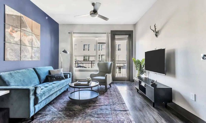 Richardson Apartment | Dashing 1BR Suite | Pool, Parking + Gym H