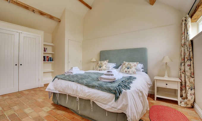Langham House | David's Barn - Two Bedroom House, Sleeps 4