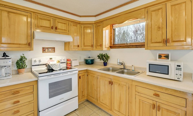 Harrington Cottage | Day Trip to Acadia: Quiet Coastal Maine Escape