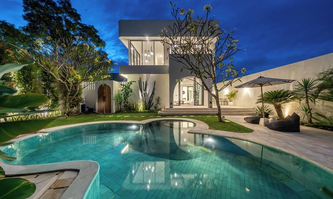 Pererenan Villa | DayDreamer Villa – 4BR Villa Walking Distance to the Beach