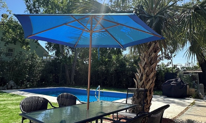 Walkers Holly Hill House | Daytona’s Paradise
