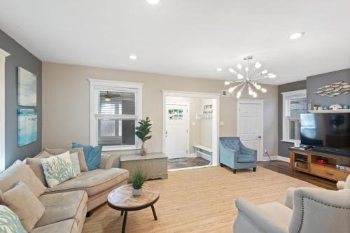 Ventnor City Apartment | Dazzling Bungalow within 2 Blocks of Beach