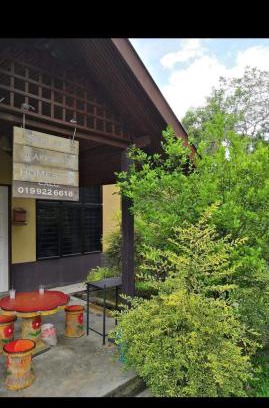Kampung Bukit Koman House | De'Lakeside musslim's homestay