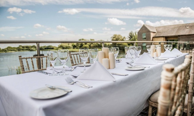 South Cerney Hotel | De Vere Cotswold Water Park