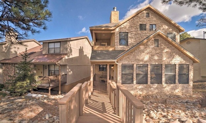 Ruidoso Cabin | Deer View Summary: De