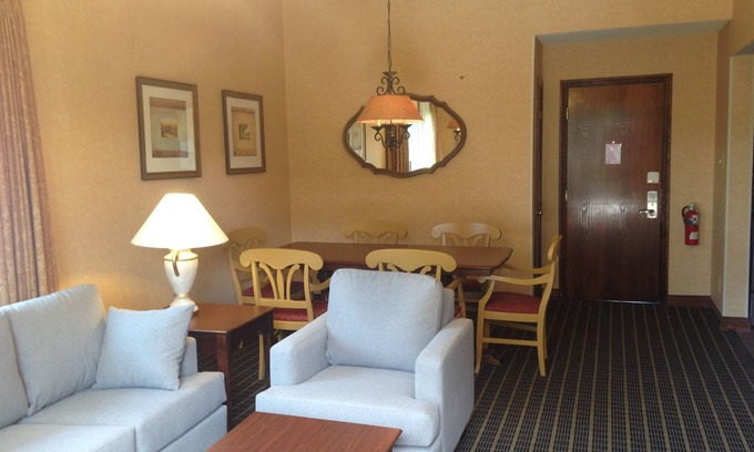 Huntsville Condo | Deerhurst - Private 3 bedroom condo