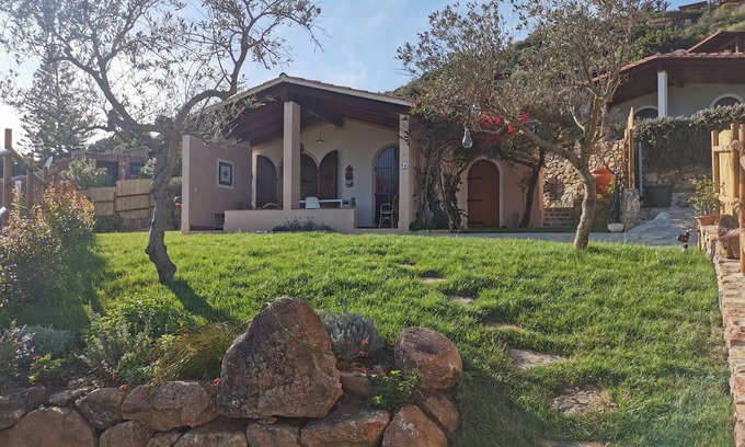Campulongu House | Delightful detached villa within walking distance of the sea