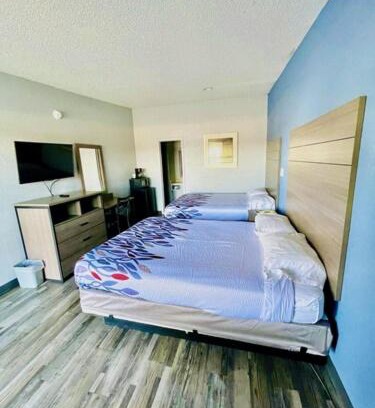 Cleburne Hotel | Delux Inn Cleburne