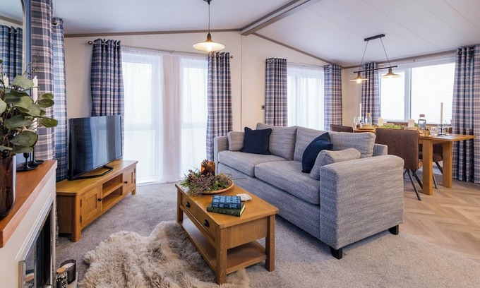 Workington Ski Chalet | Deluxe modern and contemporary luxury lodge perfect for a relaxing escape.