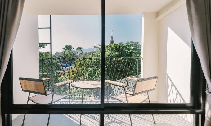 Chang Phueak Hotel | Deluxe Queen: Hornbill