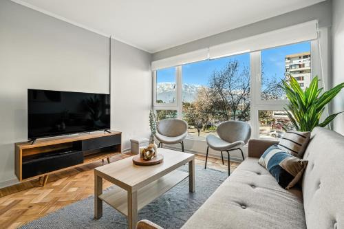 Apoquindo Apartment | Departamento moderno a pasos de Parque Arauco y Metro Manquehue