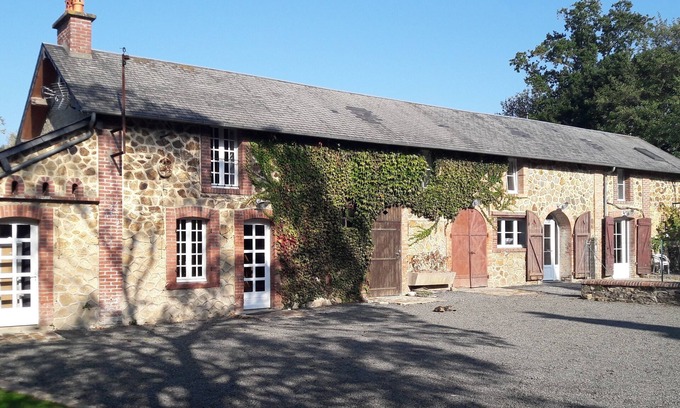 Saint-Martin-des-Champs House | Dependence in manor dating from 1820