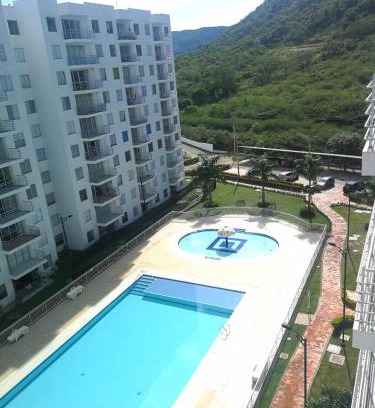 Girardot Apartment | Depto Condominio Aqualina