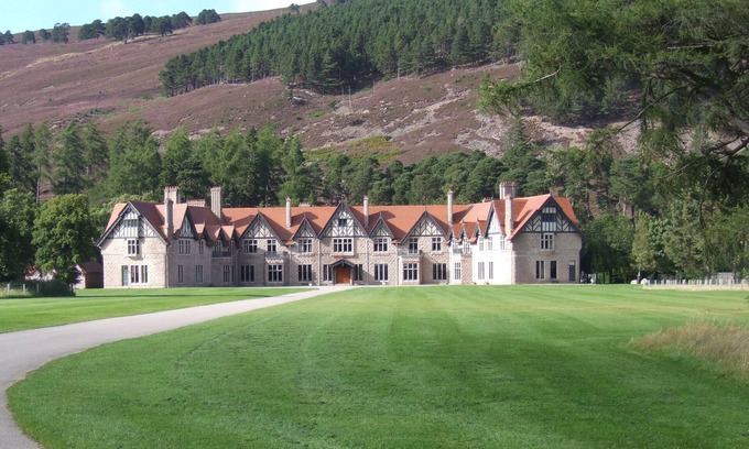 Ballater Cottage | DERRY - MAR LODGE ESTATE, pet friendly in Braemar