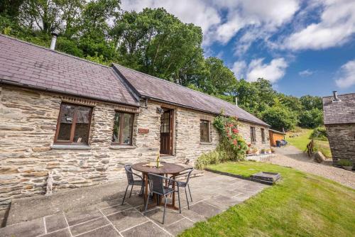 Tremain House | Derwen-Y-Rhiw