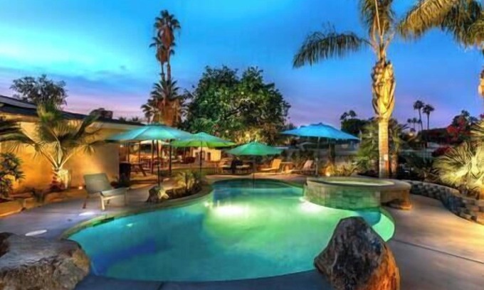La Quinta House | Desert Retreat Oasis